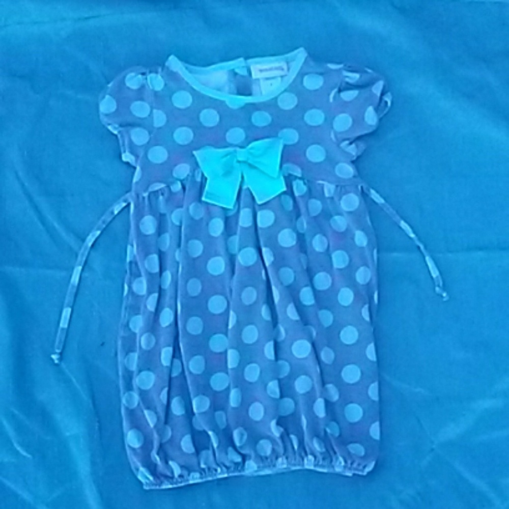 Girls size 6 dress